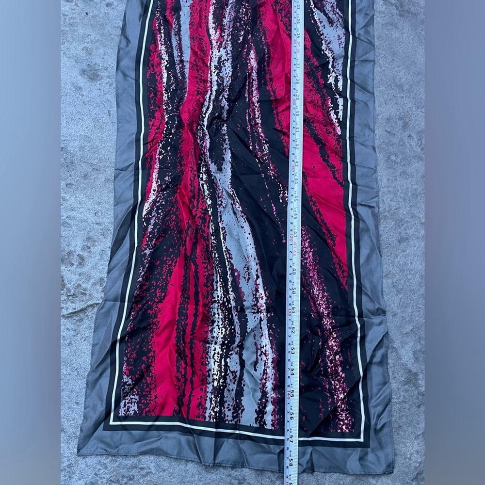 Abstract Red and Black Scarf - Picture 5 of 6